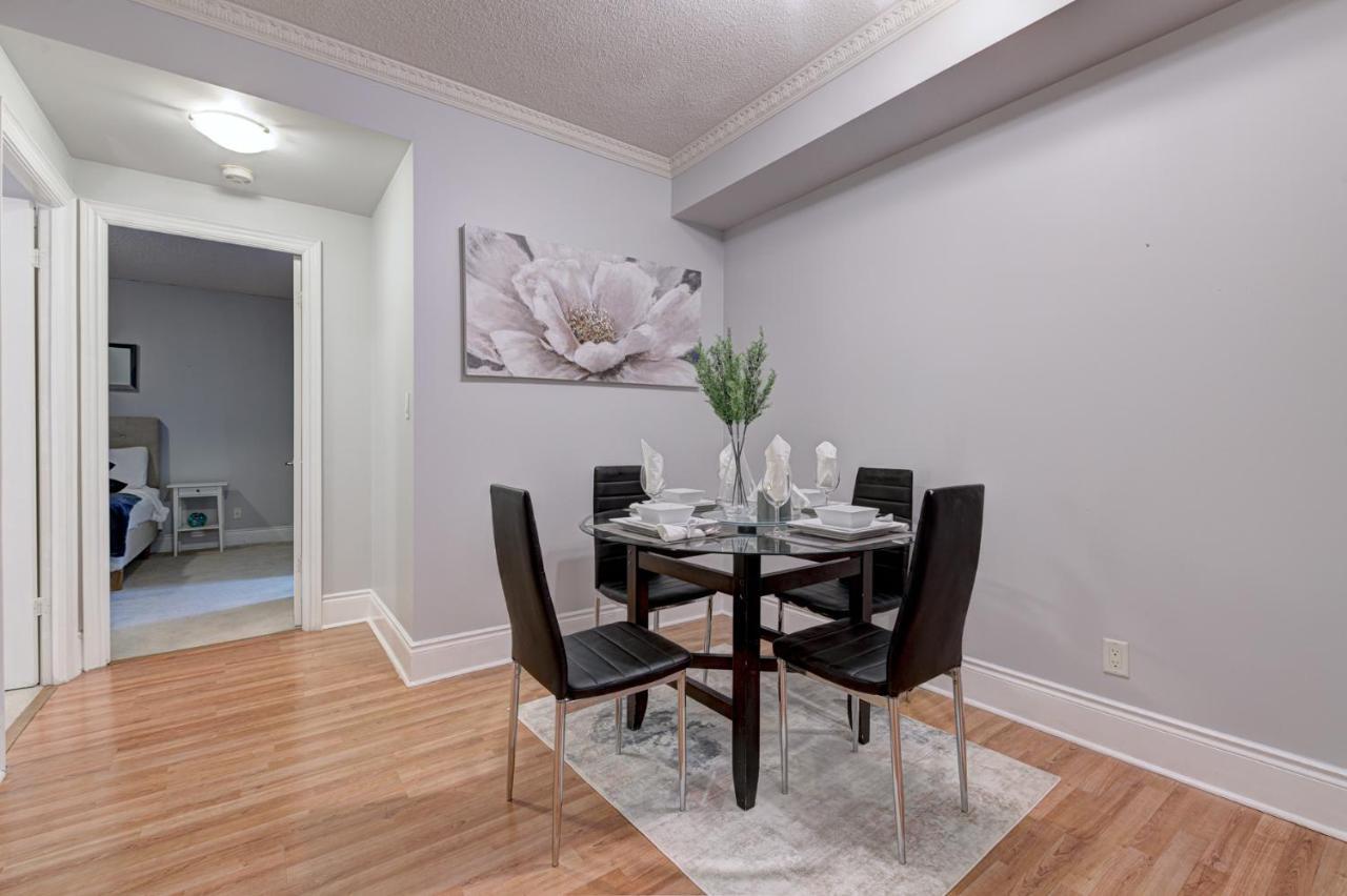 Pelicanstay At Square One Mall Mississauga Extérieur photo