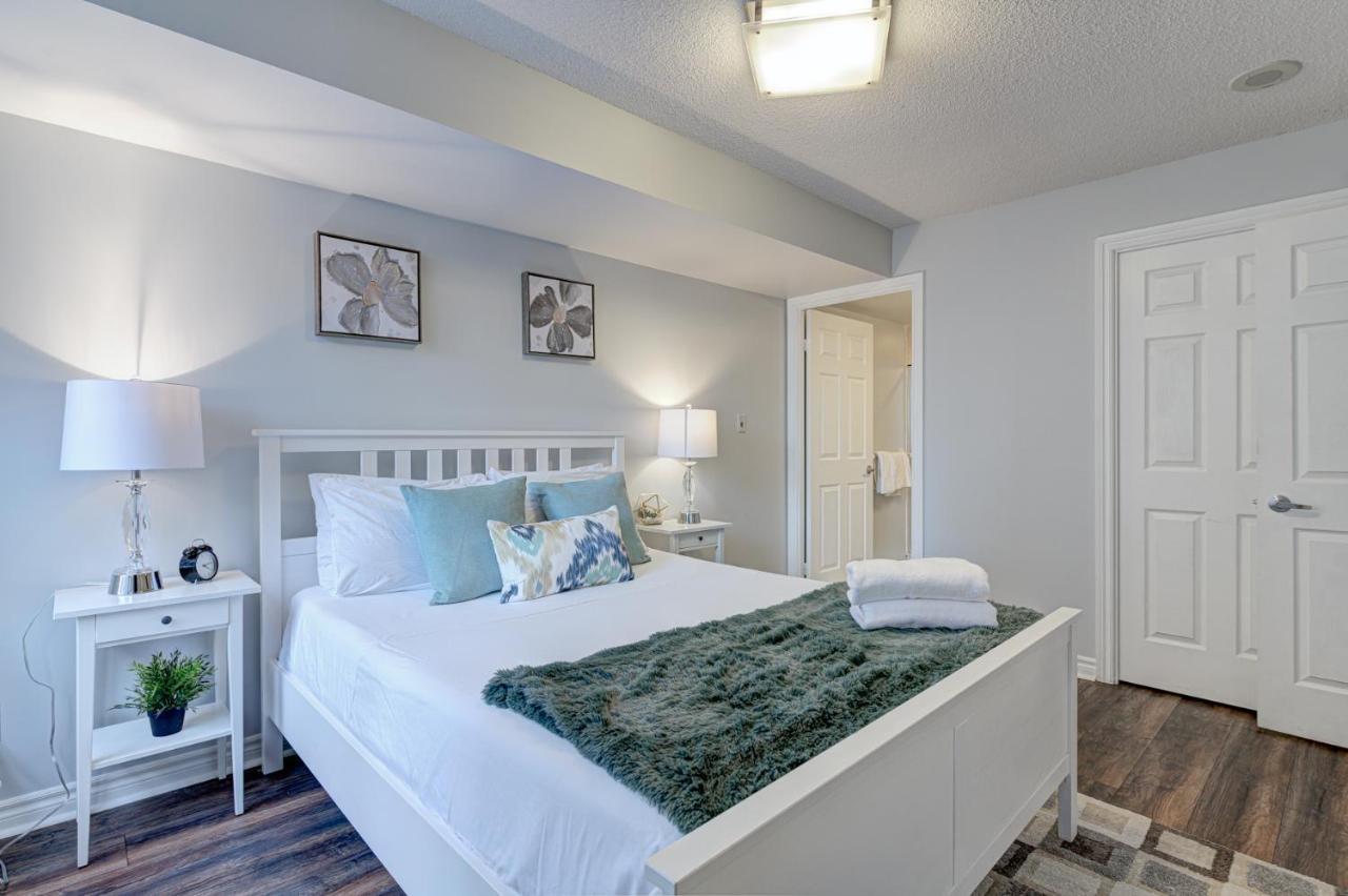 Pelicanstay At Square One Mall Mississauga Extérieur photo
